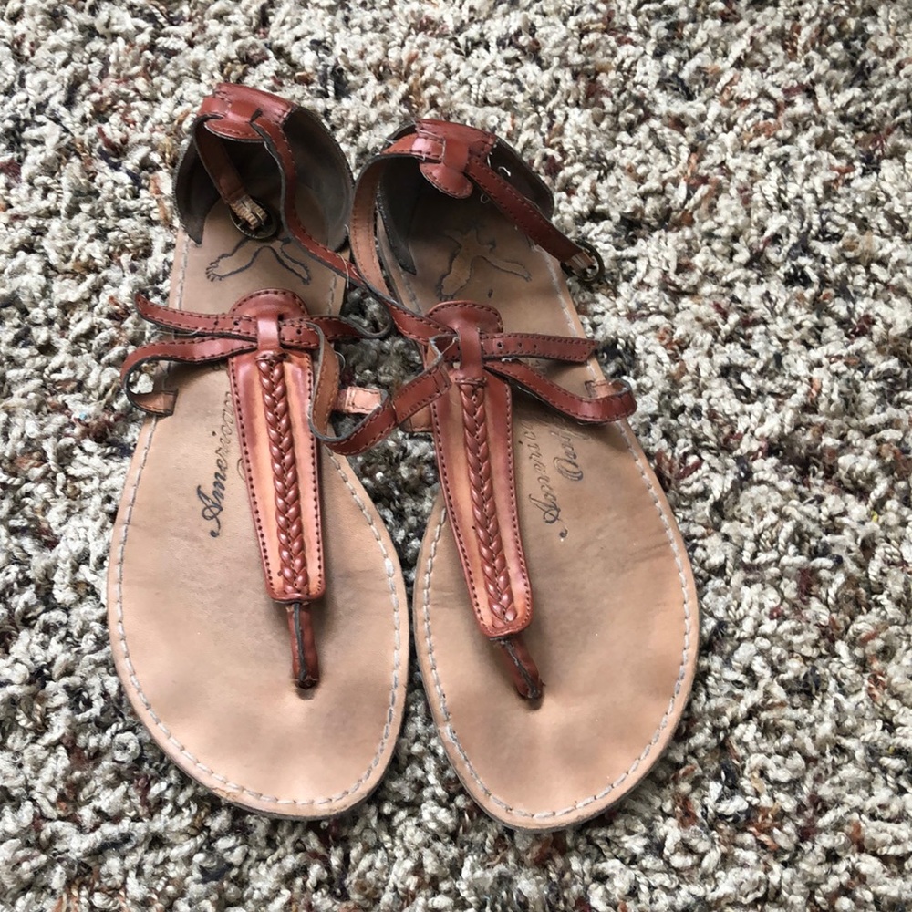 American Eagle Sandals
